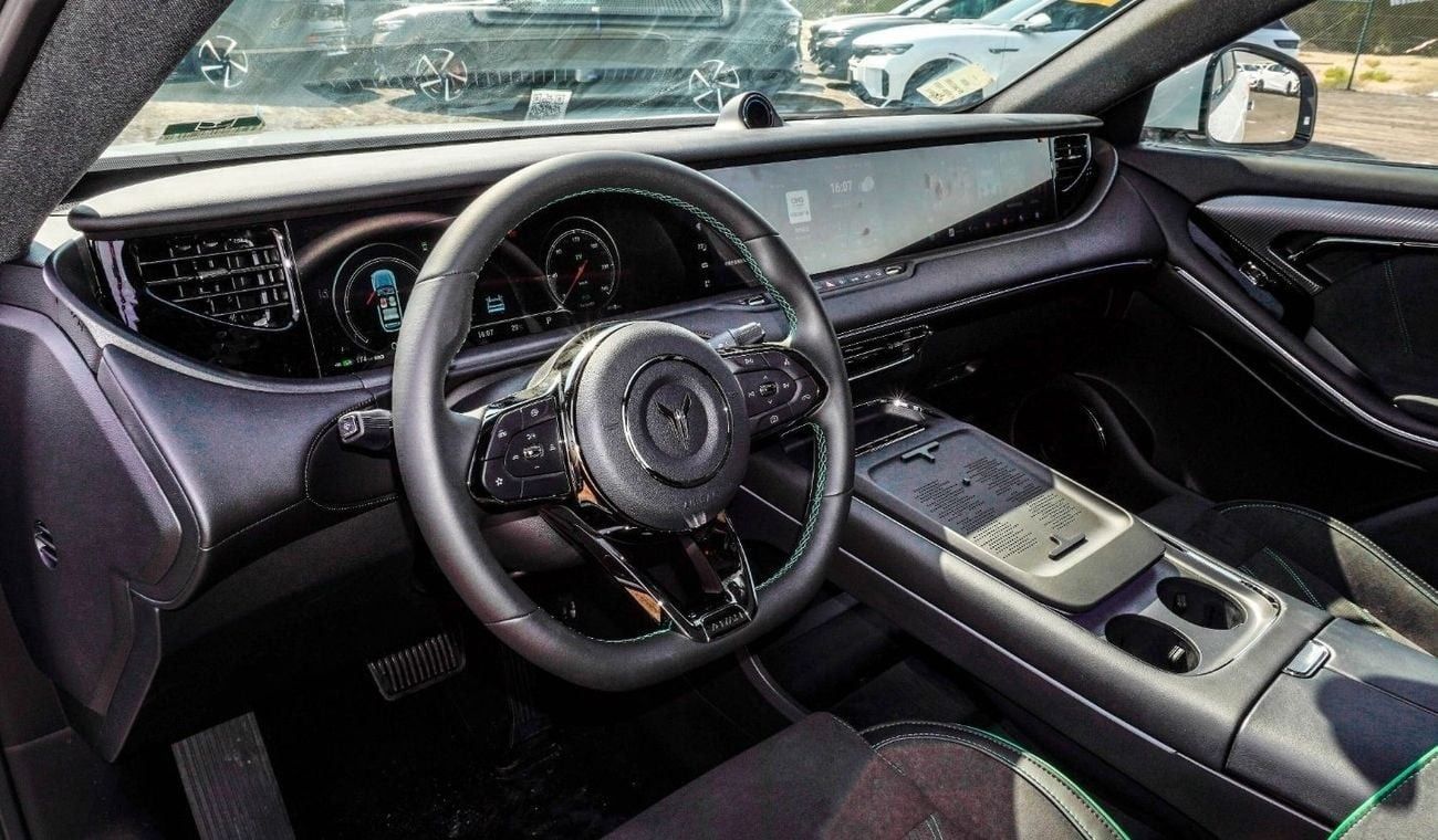 Voyah Free Voyah Free 313 || In-house Finance  || 1357 KM Range || Brand New || 2024