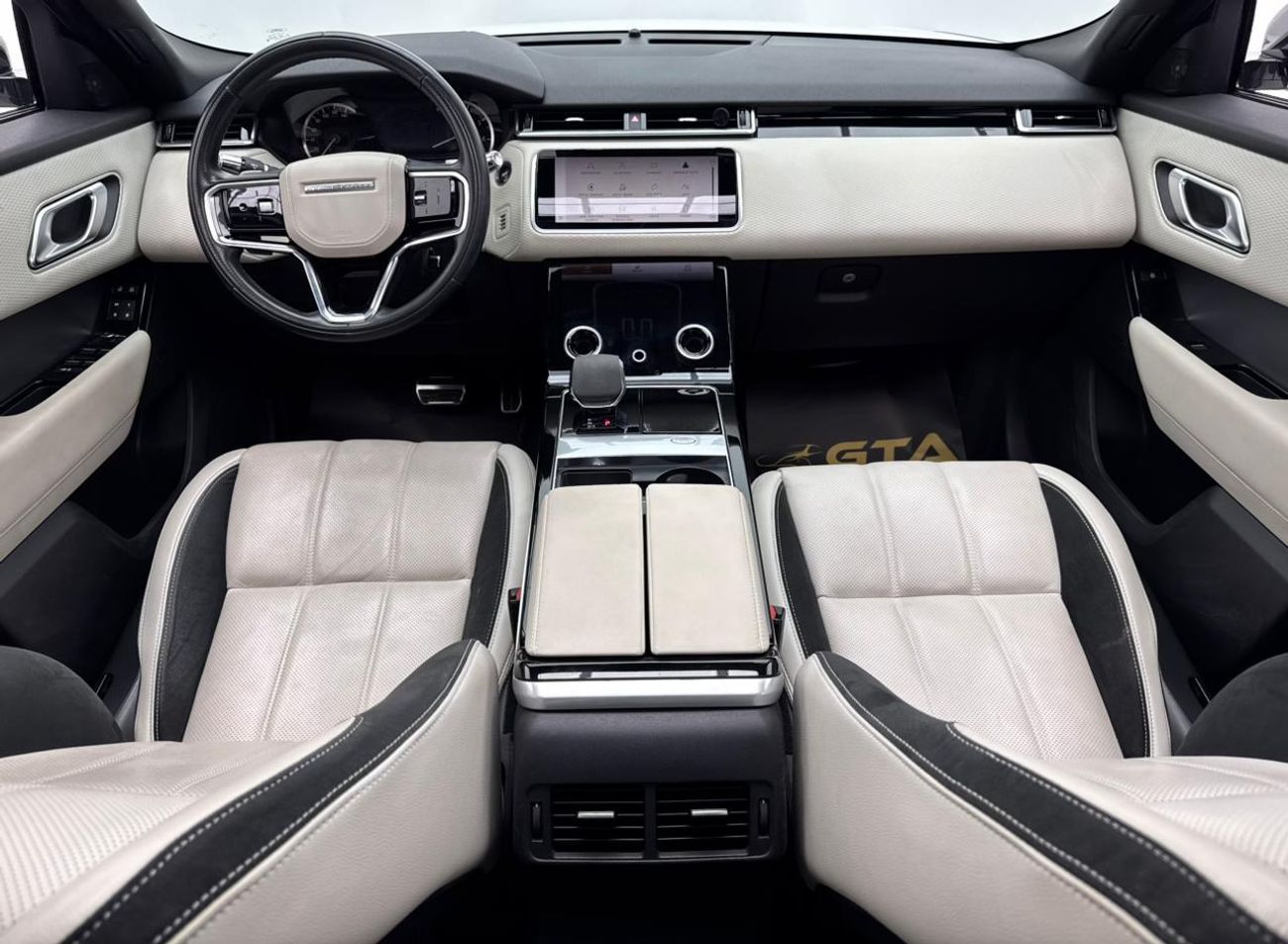 Land Rover Range Rover Velar R-DYNAMIC S P250 R-Dynamic SE 2.0L 2023 Range Rover Velar R-Dynamic SE P250, Range Rover  Service History, Range