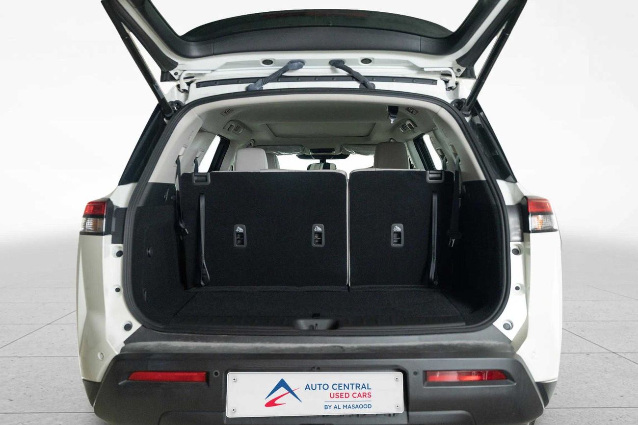 Nissan Pathfinder SV 3.5L (260 HP) 4WD SV 3.5