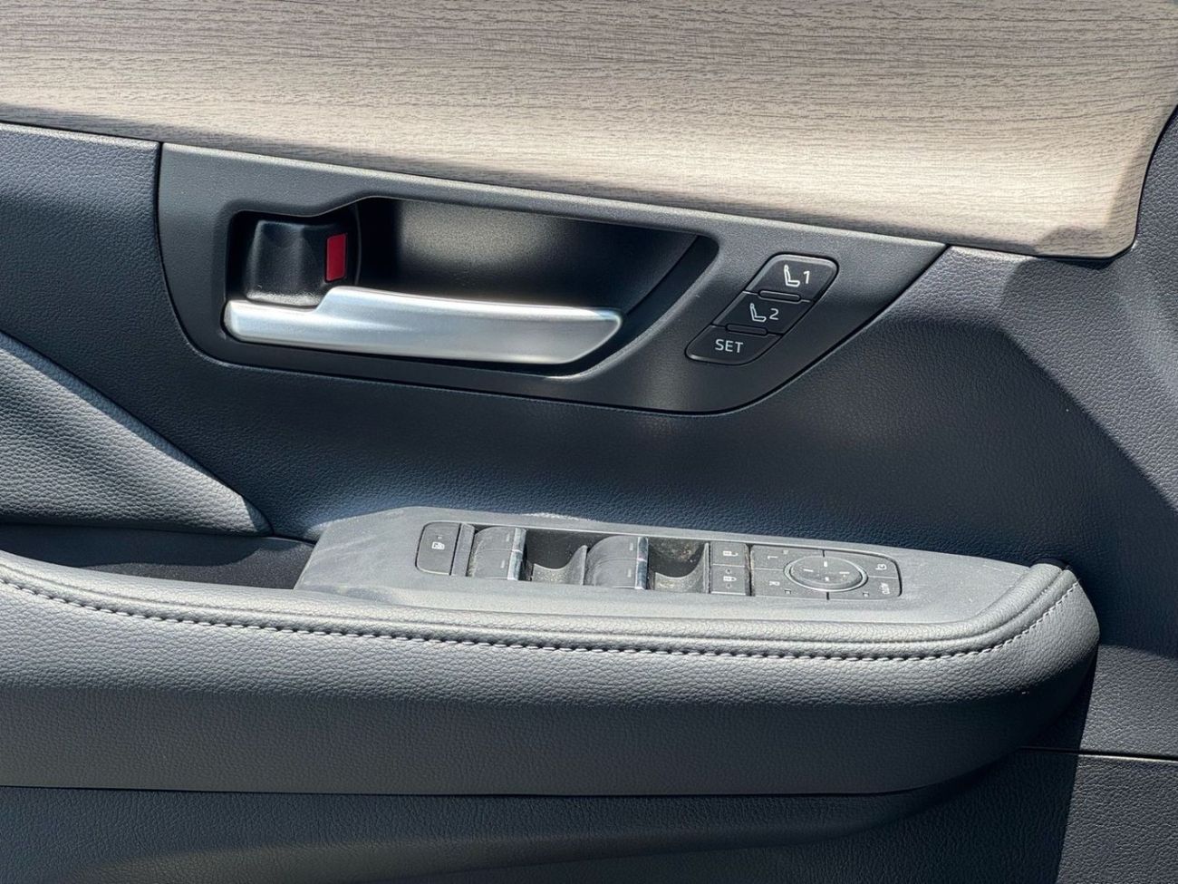 Toyota Grand Highlander 2025 TOYOTA GRAND HIGHLANDER 2.5L HYBRID LIMITED AWD BRAND NEW