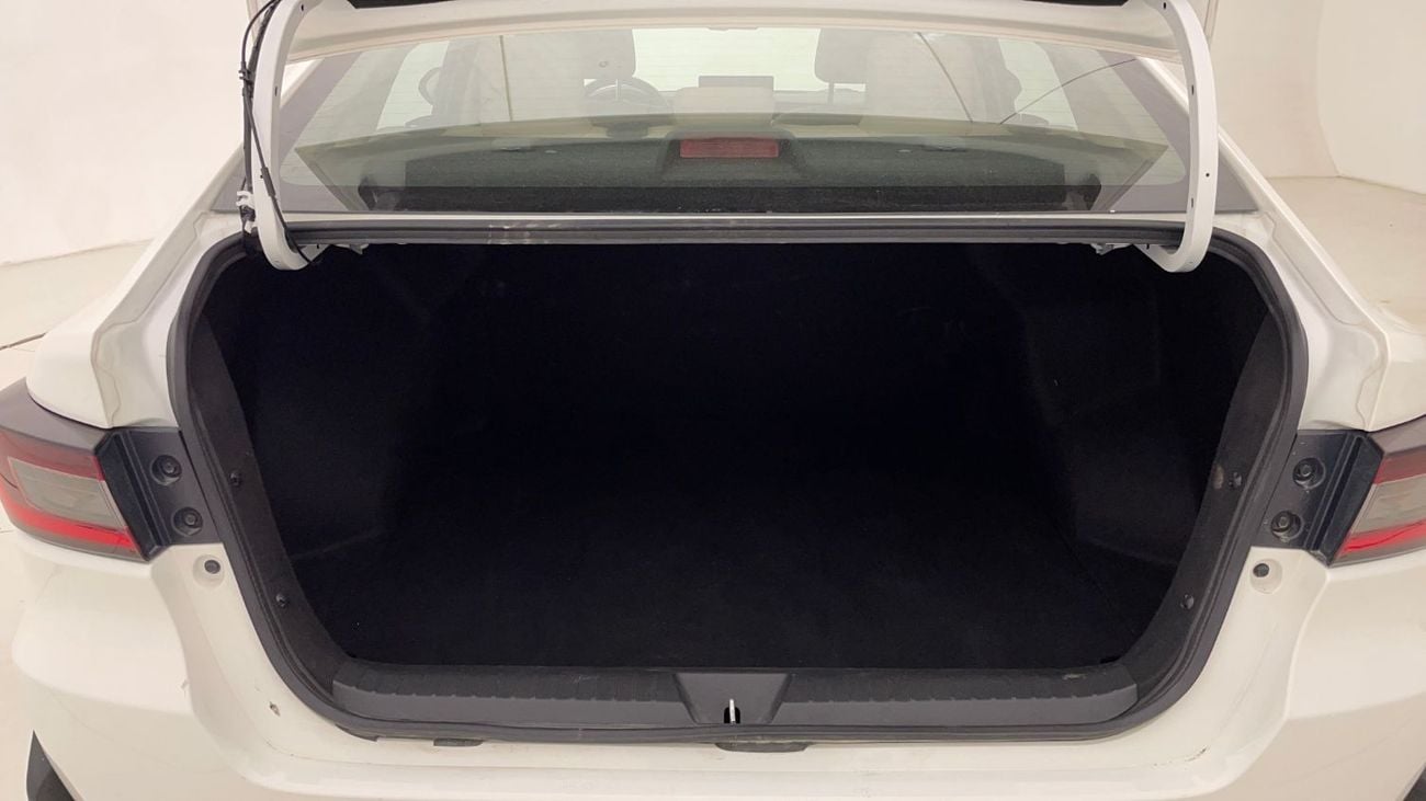 Toyota Yaris 1.5L E 1.5L 2024 | 0 DP | 696/Month | 30 Day Return | Service History