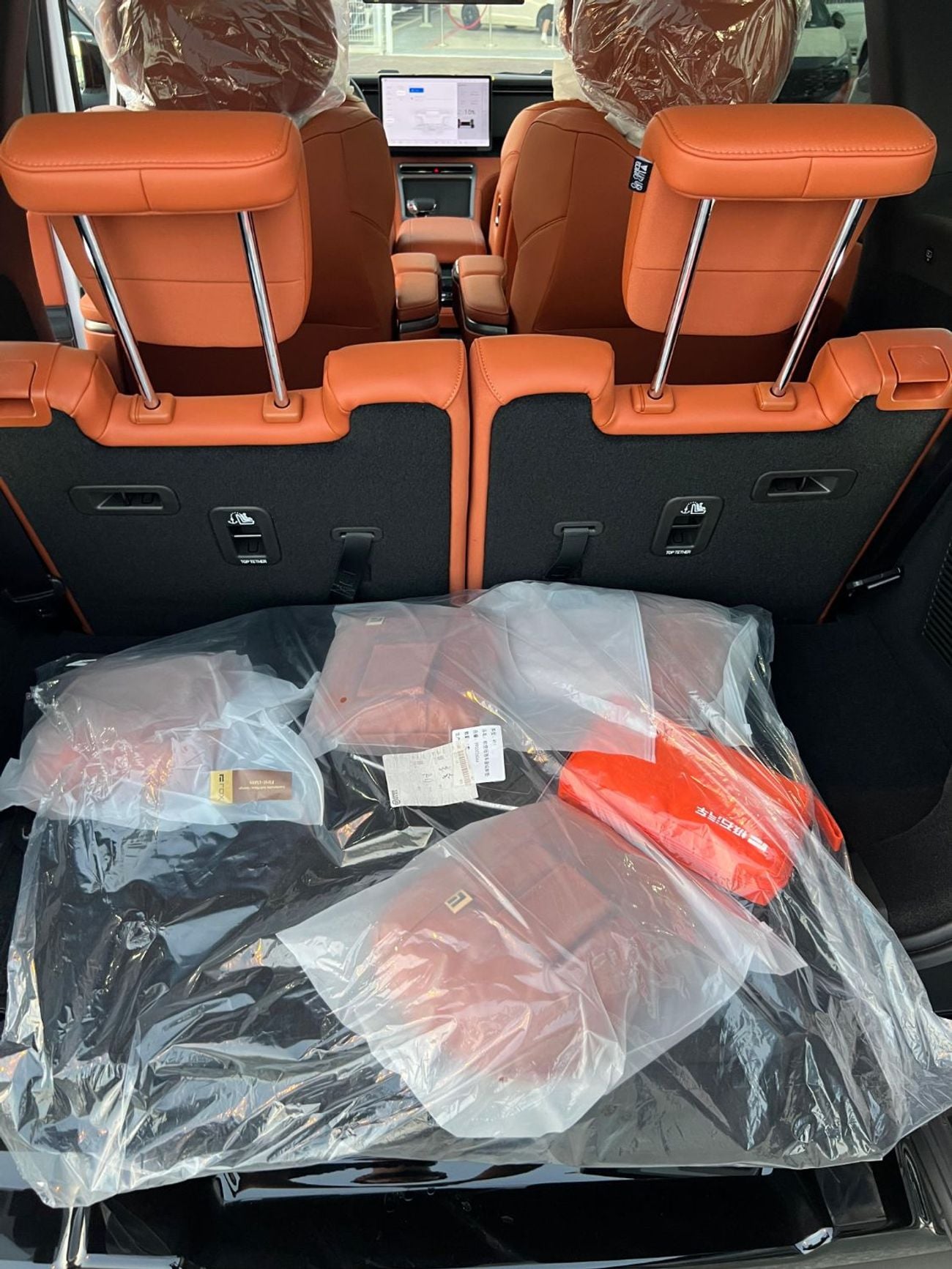 ROX 01 ALL ROUND 7 SEATER
