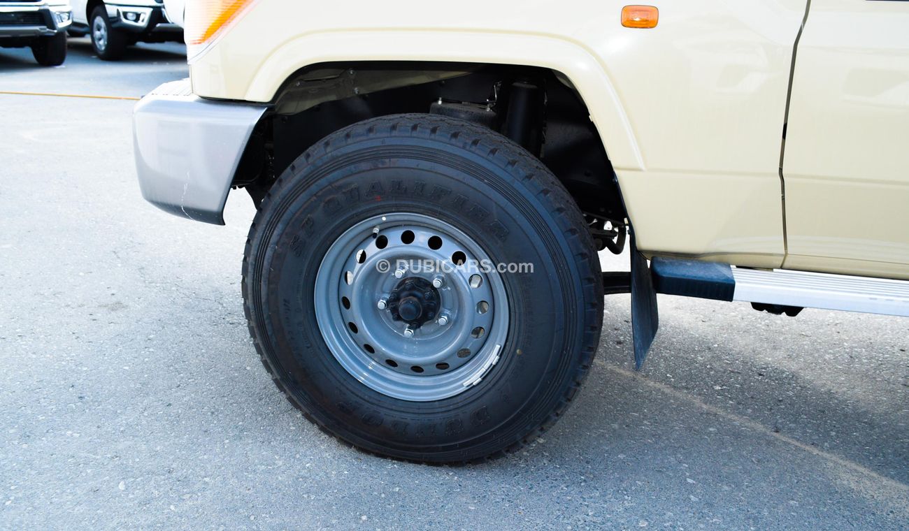 Toyota Land Cruiser Pick Up 4.0L V6 Petrol Double Cabin