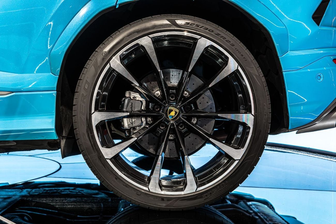 Lamborghini Urus STANDARD 2022 Lamborghini Urus | 4.0L Twin-Turbo V8 | 641 HP | Under Warranty | GCC Specs