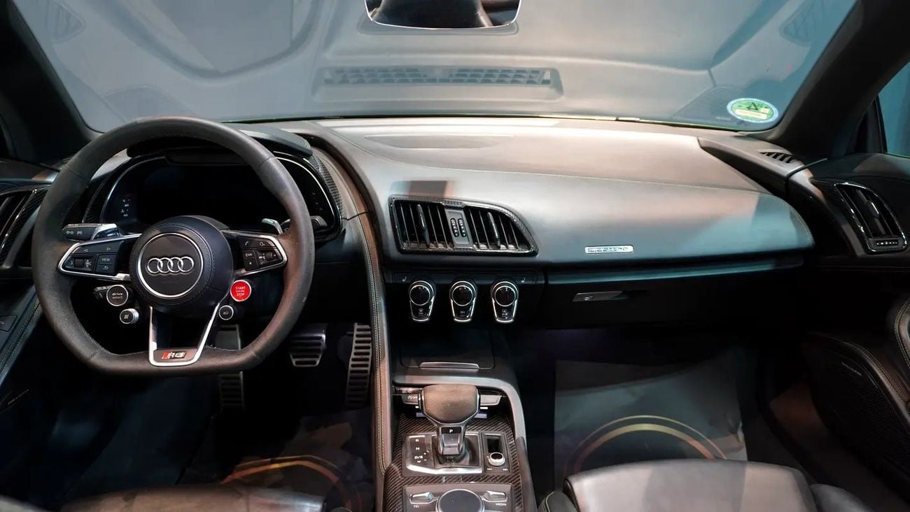 أودي R8 Spyder - European Specs - Excellent Condition