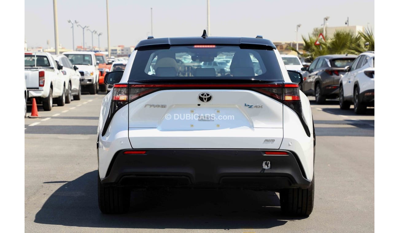 Toyota bZ4X 2022 Toyota bZ4X X-Mode Pro AWD - White inside grey