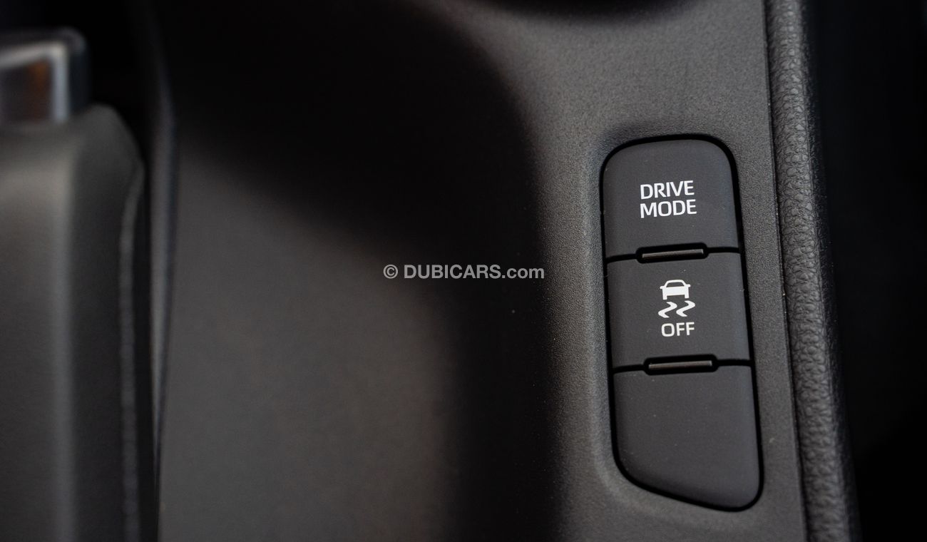 Toyota Yaris HATCHBAC 2022 model 1.5L