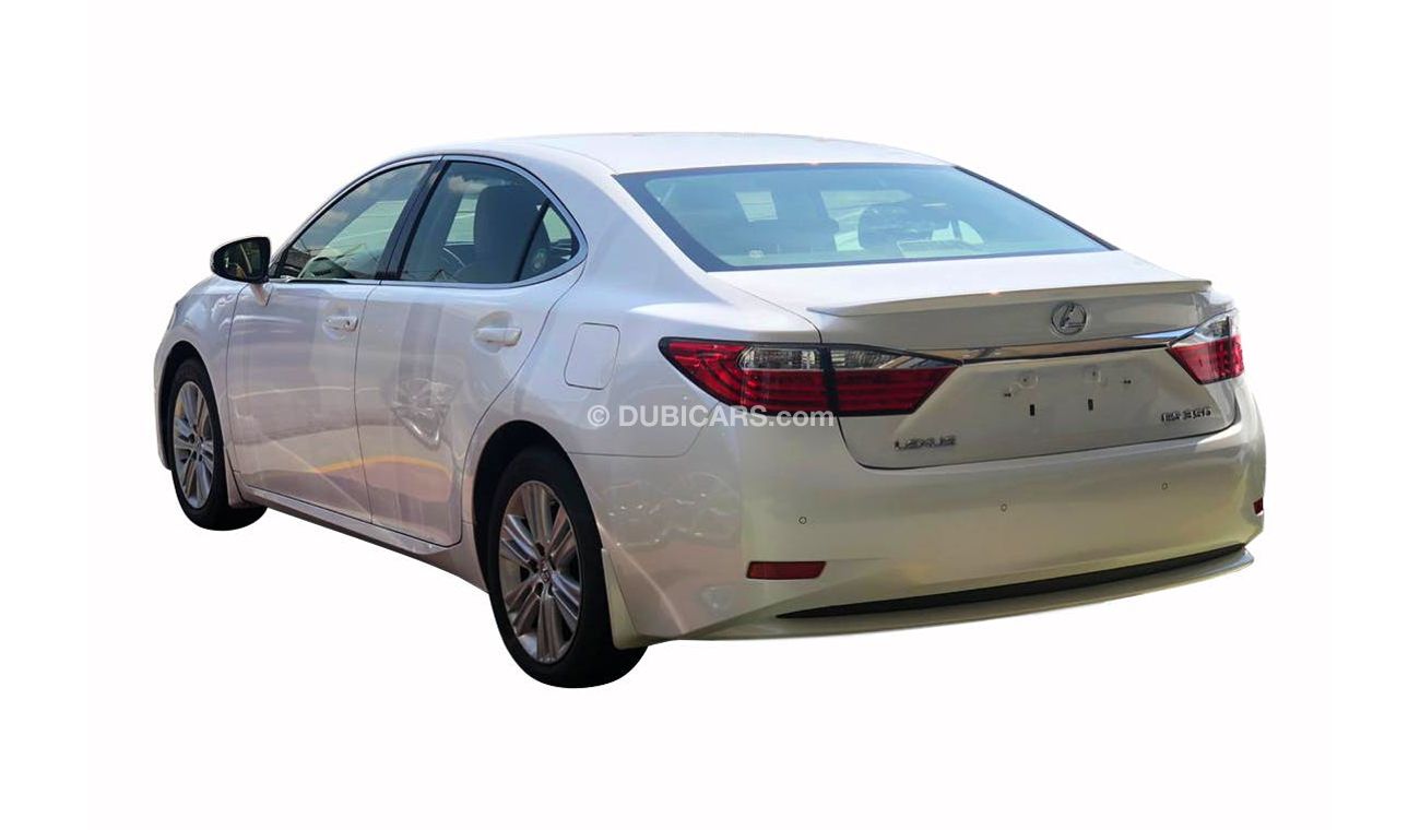 Lexus ES350 3.5L 2015 Model with GCC Specs