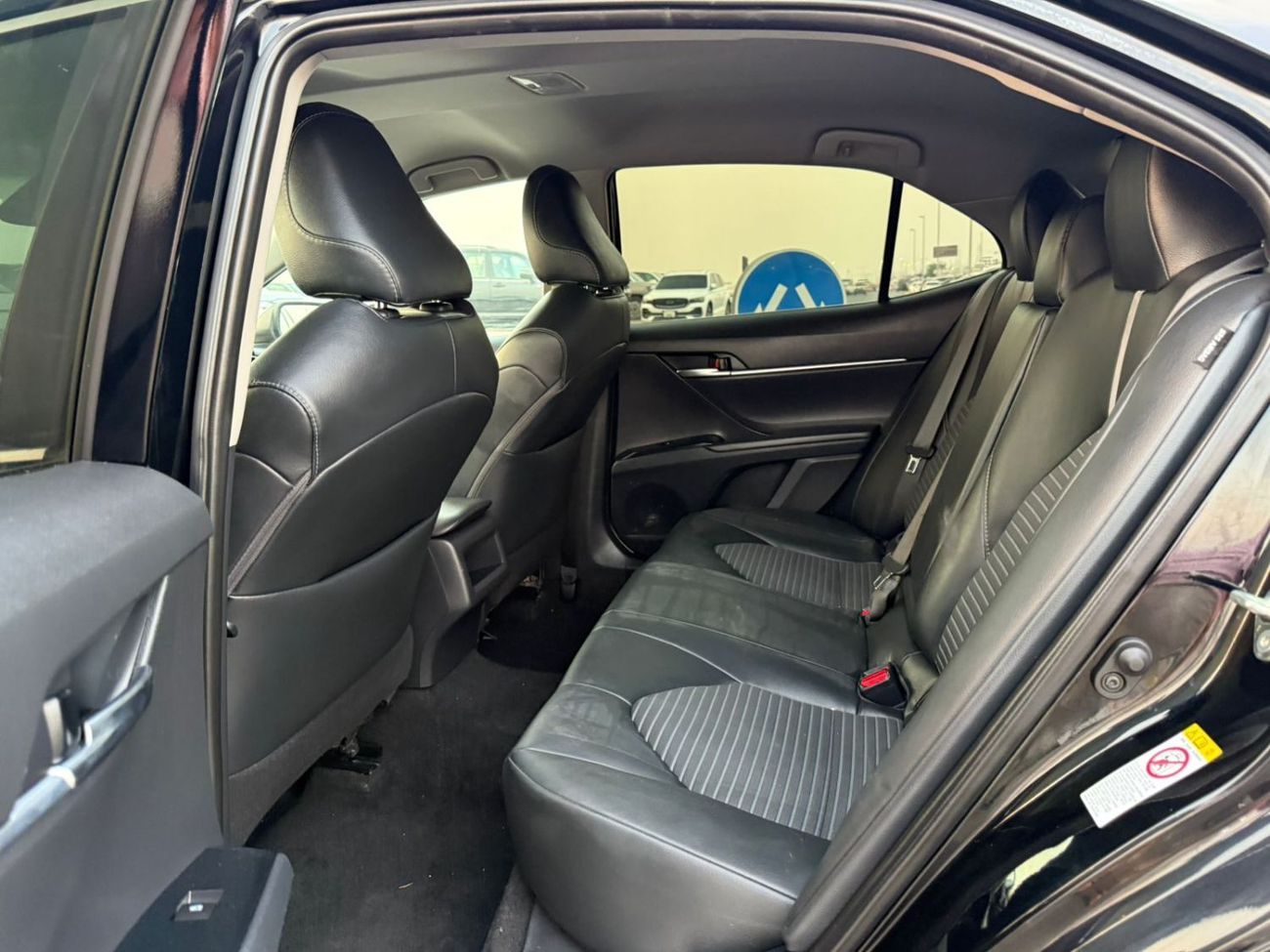 تويوتا كامري SE 2.5L (181 HP)