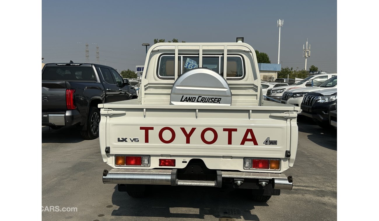 تويوتا لاند كروزر بيك آب 79 Double Cab  Limited LX 4.0L - 70TH Anniversary