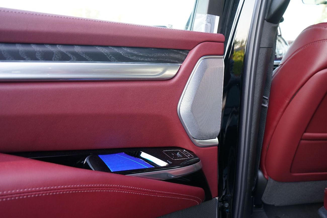 Cadillac Escalade Sport 6.2L 4WD 2025 CADILLAC | ESCALADE | SPORT LUXURY | BLACK EDITION | 36 SPEAKERS | CAPTAIN SEATS