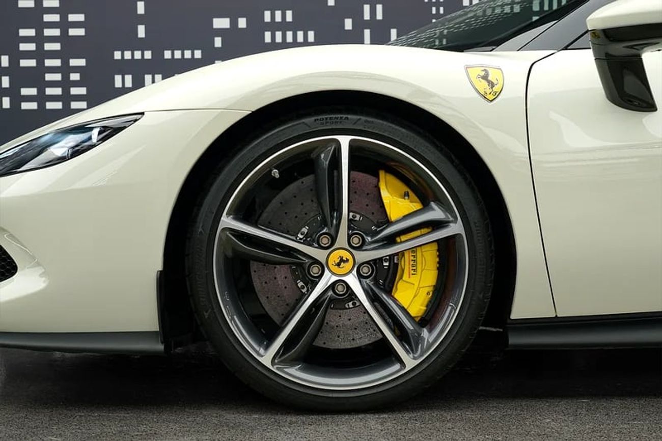 Ferrari 296 GTB 3.0T V6 PHEV