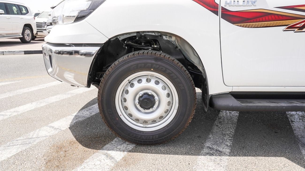 Toyota Hilux GLS 2.7L Single Cabin 4WD M/T