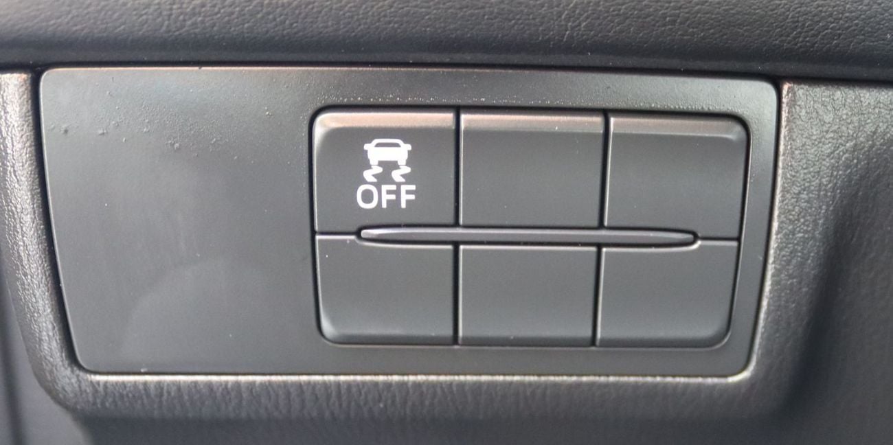 مازدا 6 مازدا 6 موديل 2023 - خليجى - بدون حوادث - محرك 2.5L - بحاله ممتازه