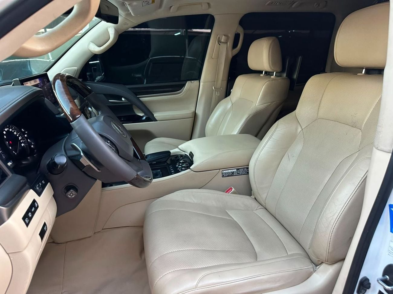 Lexus LX570 PREMIER
