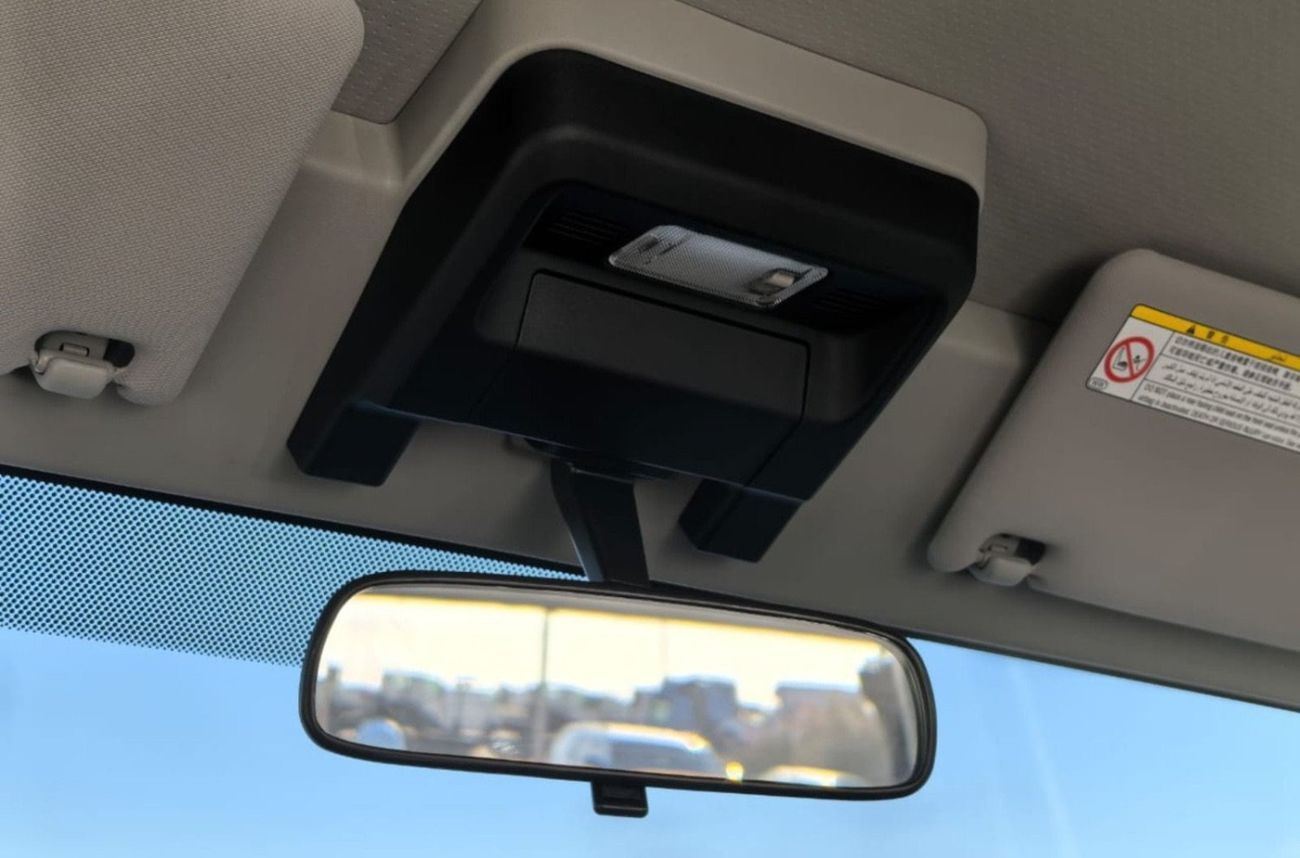 Toyota Land Cruiser 70 LC78 4.5L V8 Diesel M/T