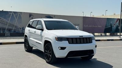 جيب جراند شيروكي Laredo 3.6L 4WD