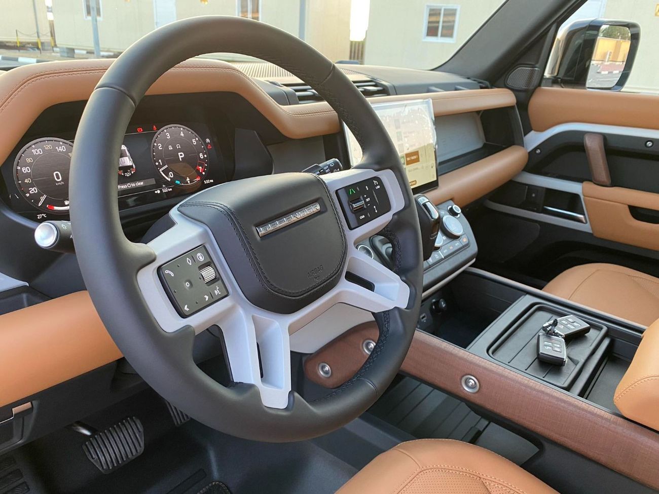 Land Rover Defender GCC SPEC 22 INCH RIMS GCC SPEC UNDER WARRANTY