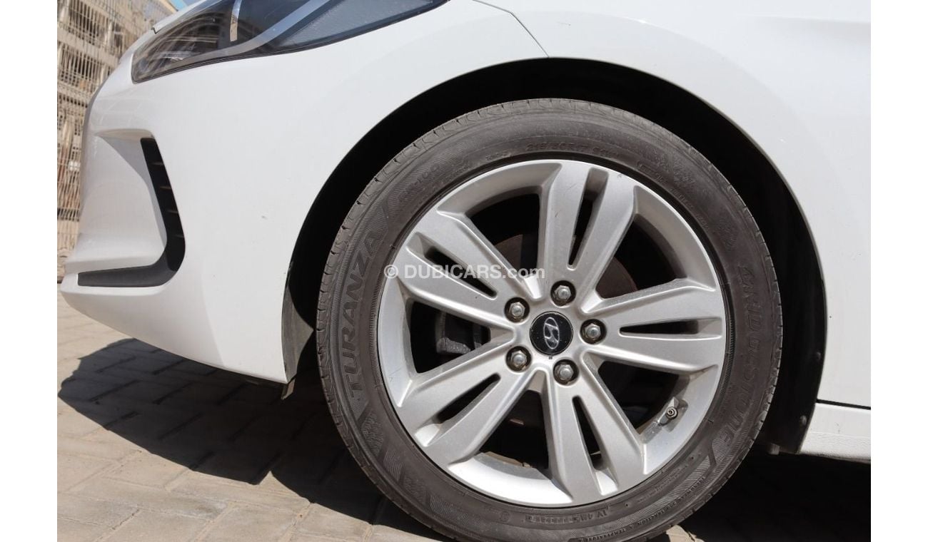 هيونداي افانتي 2018 HYUNDAI AVANTE/ELANTRA 1,6