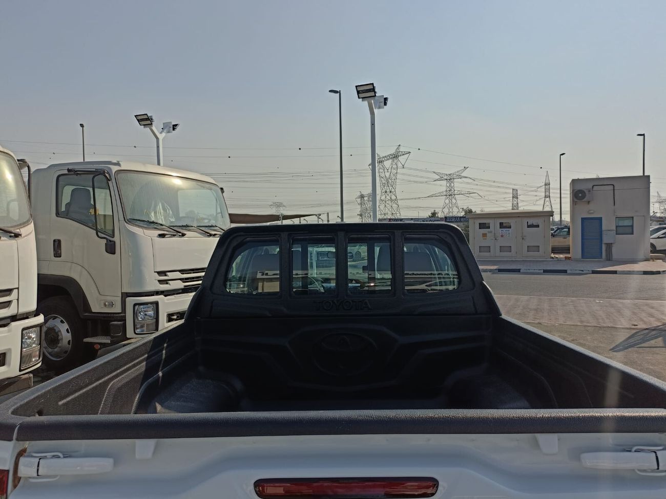 Toyota Hilux Toyota Hilux 2.4L D-4D Diesel S-GLX SR5, DC, AT,