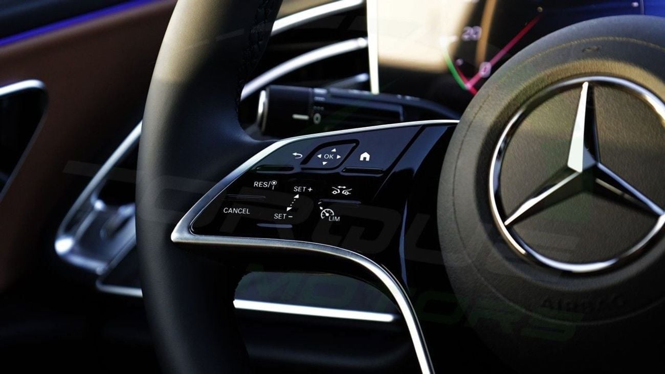 Mercedes-Benz E200 ( Only For Export ) 2025 MERCEDES-BENZ E 200 Avantgarde EQ Boost 2.0L RWD BRAND NEW