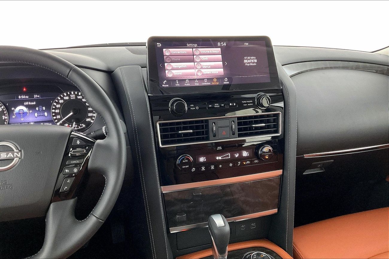 Nissan Patrol SE Titanium | 1 year free warranty | 1.99% financing rate | Flood Free