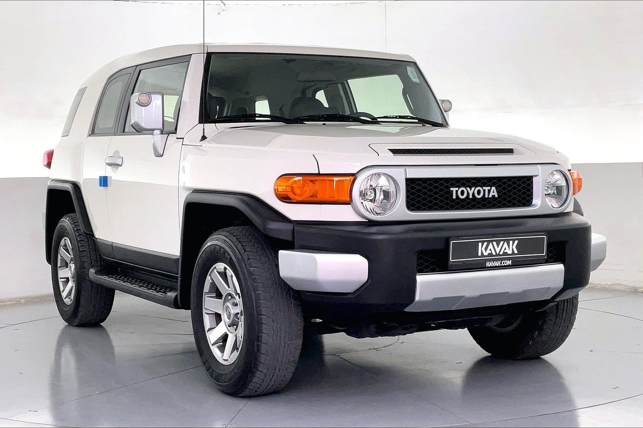 Toyota FJ Cruiser GXR | 1 year free warranty | 0 Down Payment