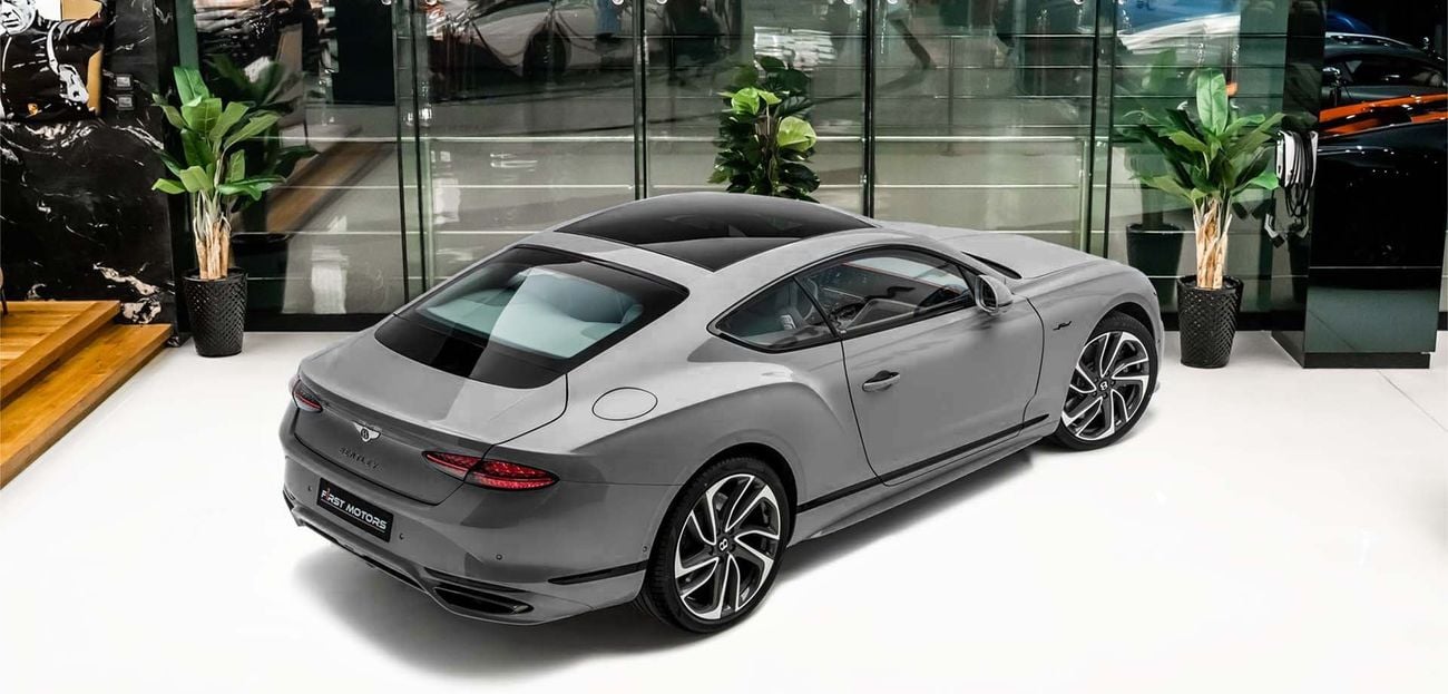 بنتلي كونتيننتال 4.4L V-8 Twin-Turbocharged Engine