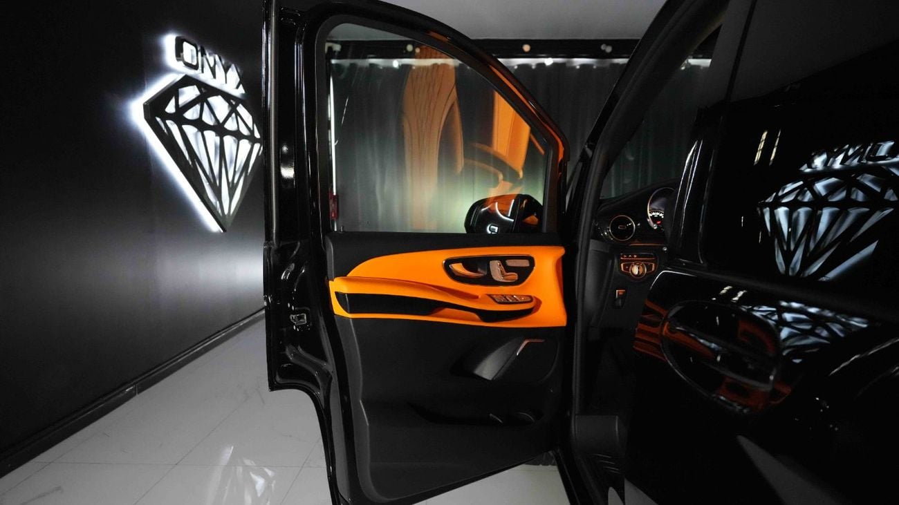 مرسيدس بنز V 250 | LIMITED OFFER | V CLASS LONG WHEELBASE | MAYBACH KIT | IMMACULATE CONDITION