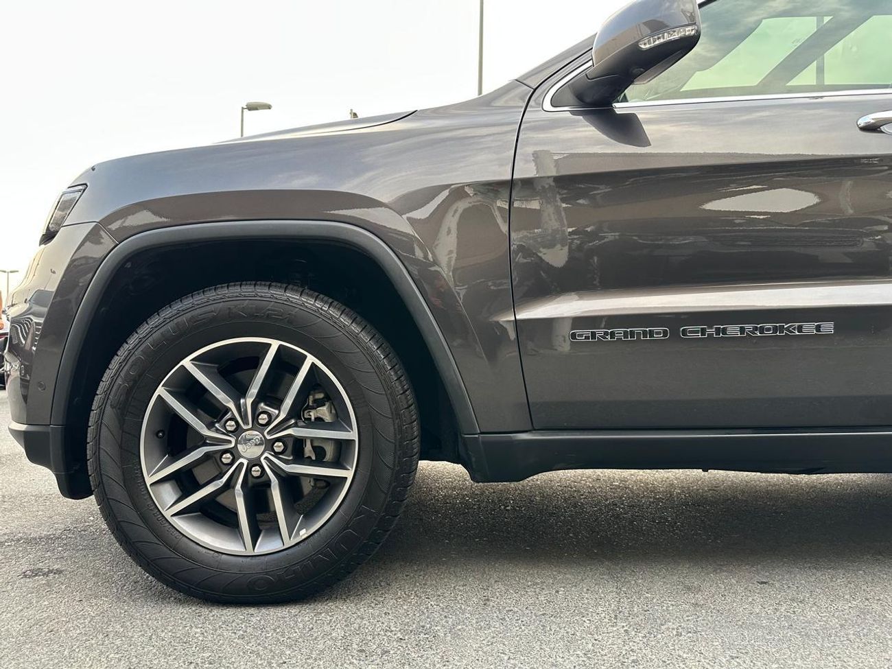 Jeep Grand Cherokee Jeep Grand Cherokee Limited-GCC_2018_Excellent condition_Full specifications