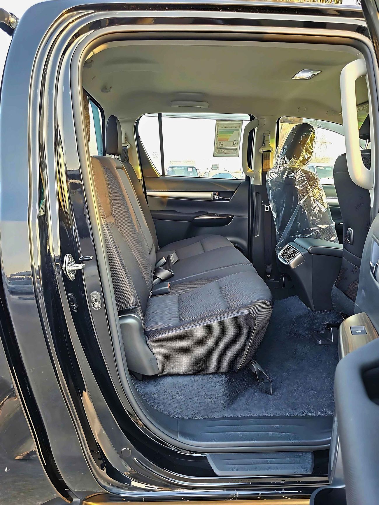 تويوتا هيلوكس WIDE BODY / 4.0L V6 A/T  PETROL / PUSH START WITH AUTO A/C / 4WD (CODE # HP40AF)