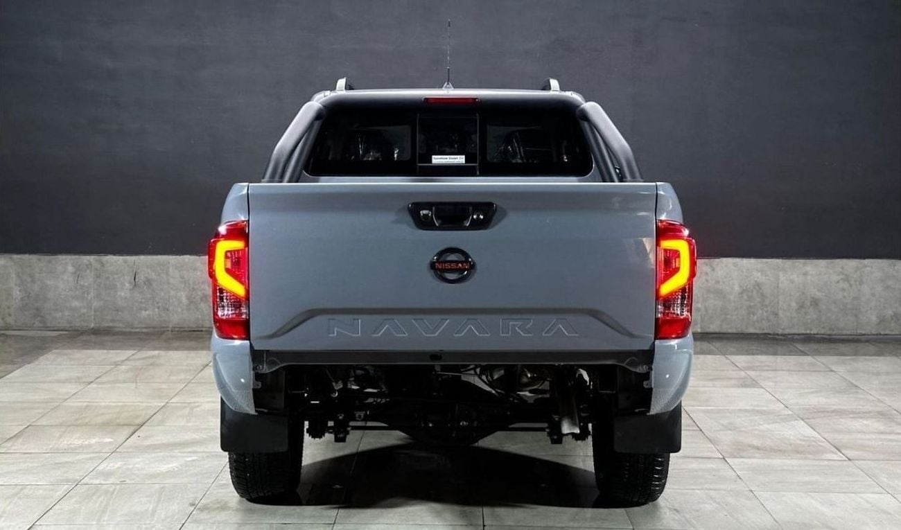 نيسان نافارا Diesel 2.3 Liter Right Hand Drive Automatic Full Option