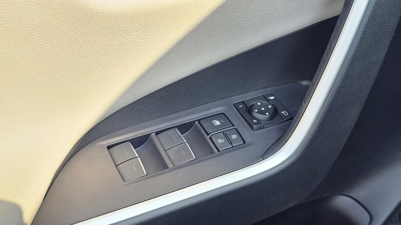 Toyota RAV4 2.5 Adventure GCC PETROL MY2025 -RADAR