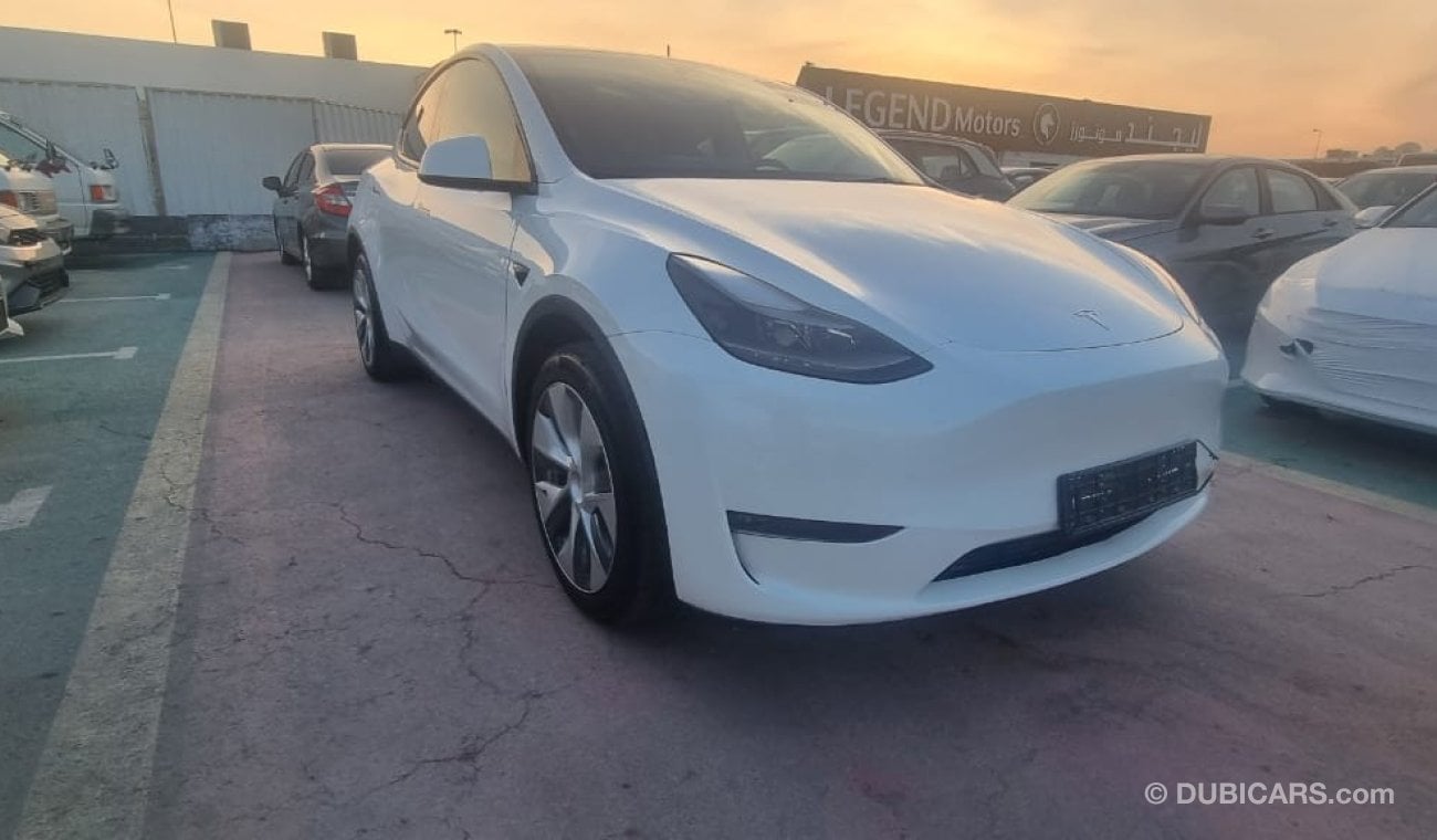 Tesla Model Y DUAL  MOTOR