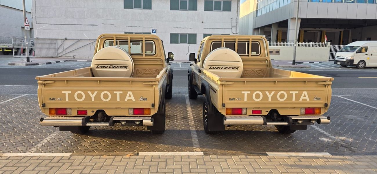 Toyota Land Cruiser Pick Up PETROL AUTO 7000KM