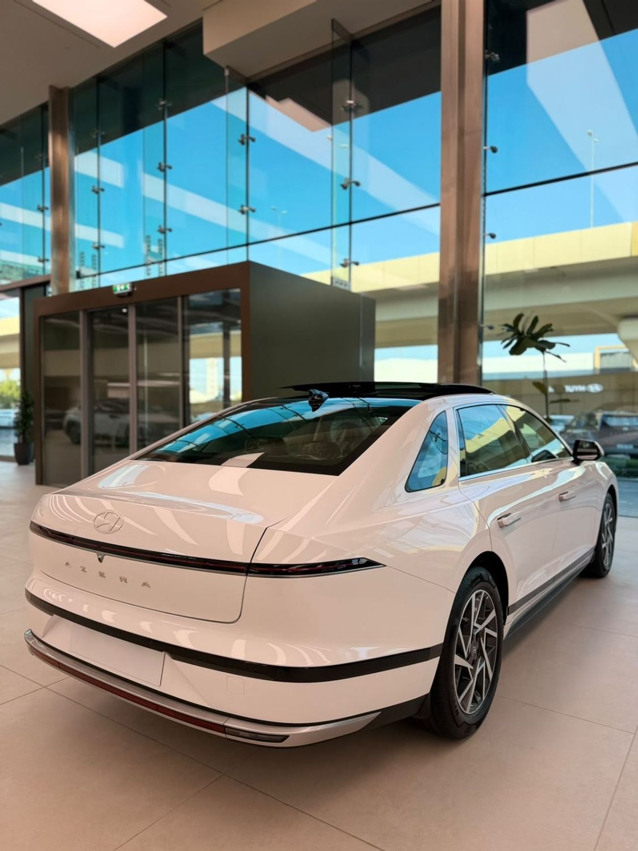 Hyundai Azera PREMIUM GN7 3.5L V6 2026 GCC SPECS