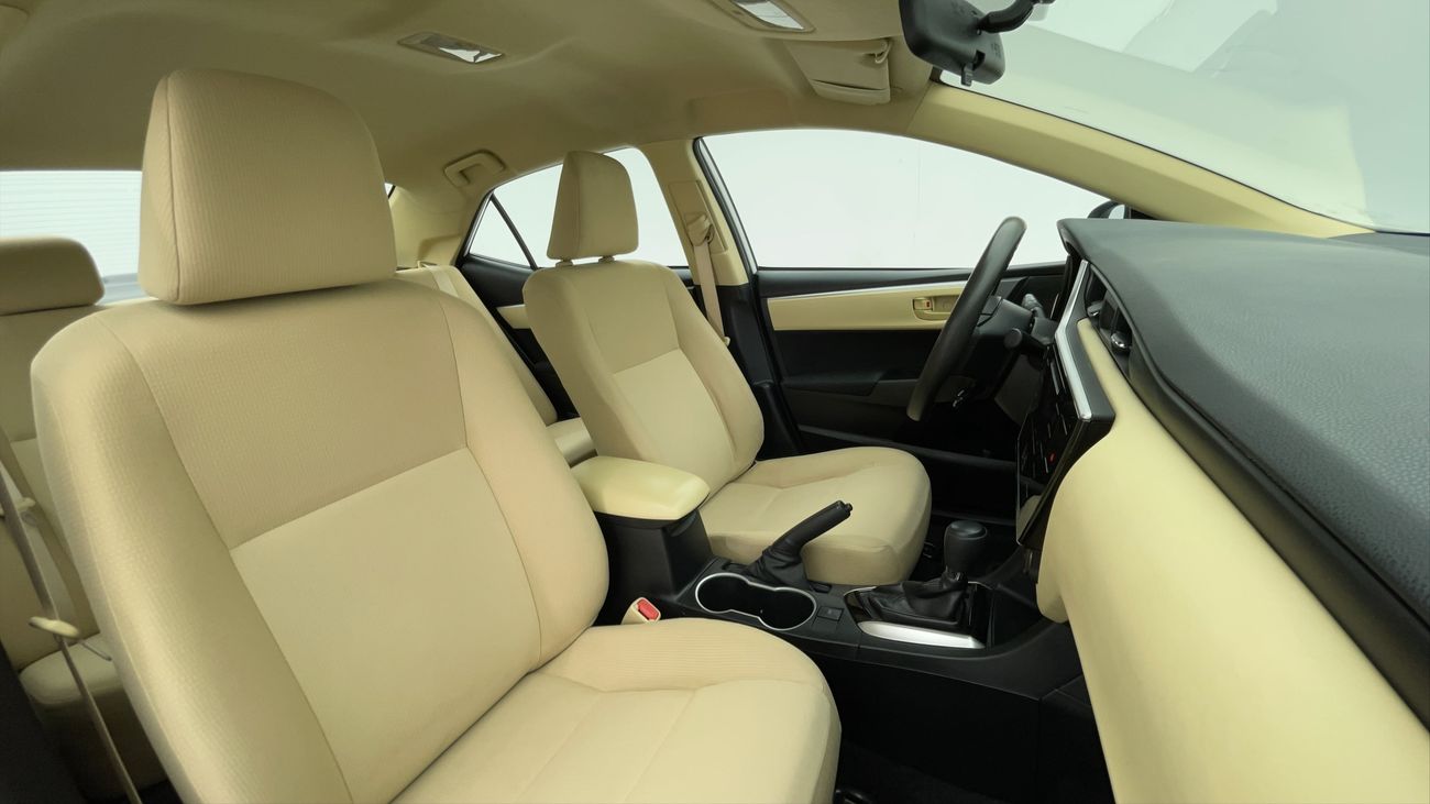 تويوتا كورولا SE 2 | بدون دفعة مقدمة | اختبار قيادة مجاني للمنزل