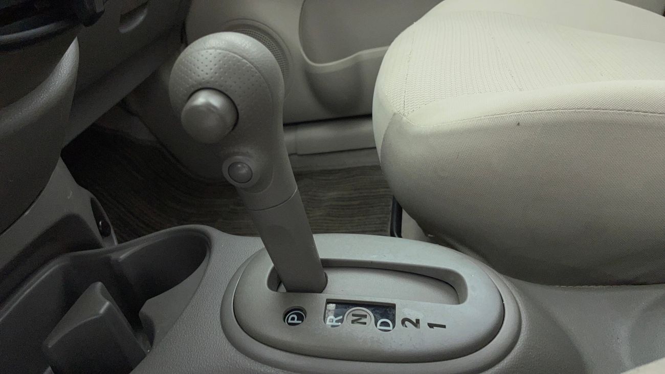 نيسان صني SV 1.5 | بدون دفعة مقدمة | اختبار قيادة مجاني للمنزل