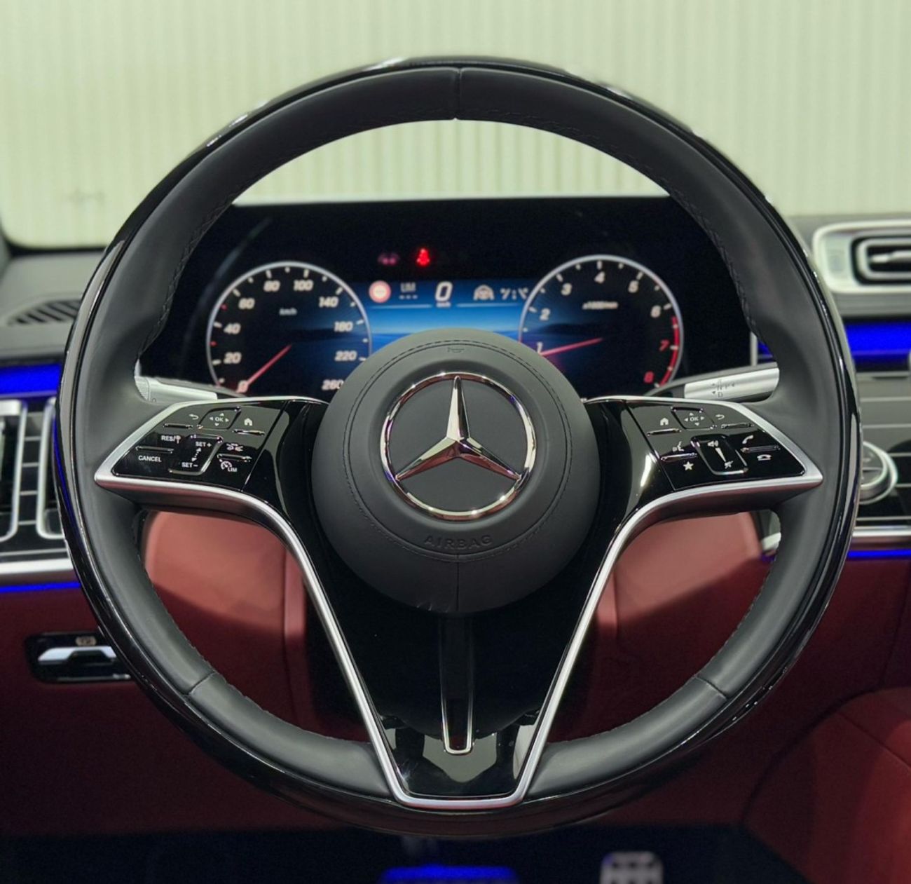 Mercedes-Benz S 500 4MATIC 3.0L 2023 Mercedes Benz S500 4MATIC, July 2028 Mercedes Warranty, Fully Loaded, Very Low Kms,