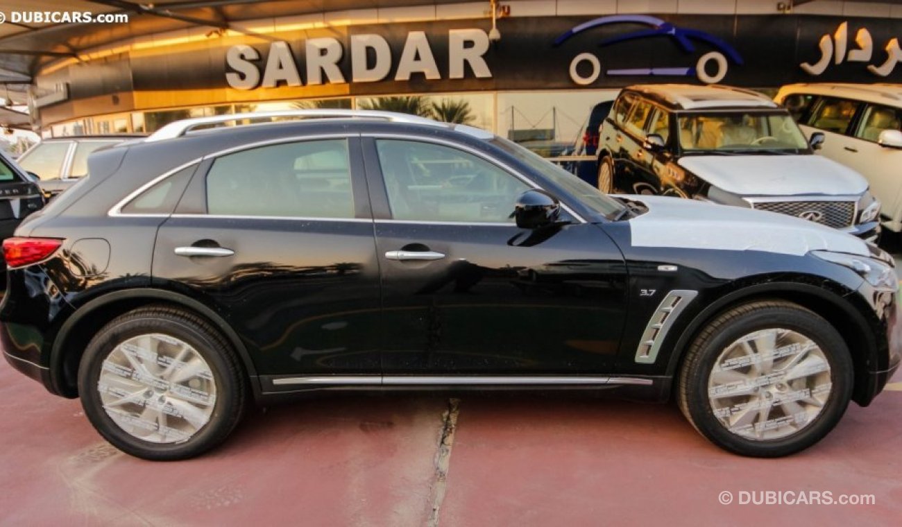 إنفينيتي QX70