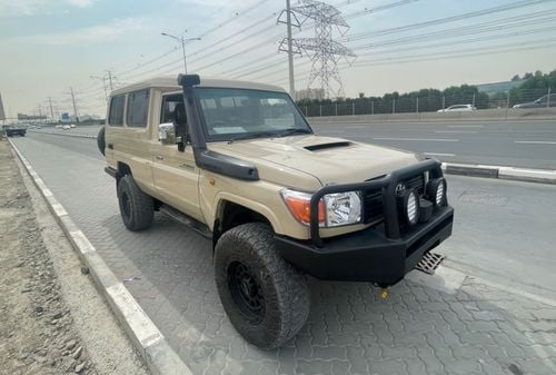تويوتا لاند كروزر RIGHT HAND DRIVE ONLY FOR EXPORT 4WD 4.5L