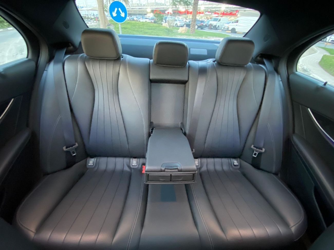 Mercedes-Benz E 450 4MATIC AMG BODY KIT 2020 -V6- ORIGINAL PAINT - WARRANTY AVAILABLE