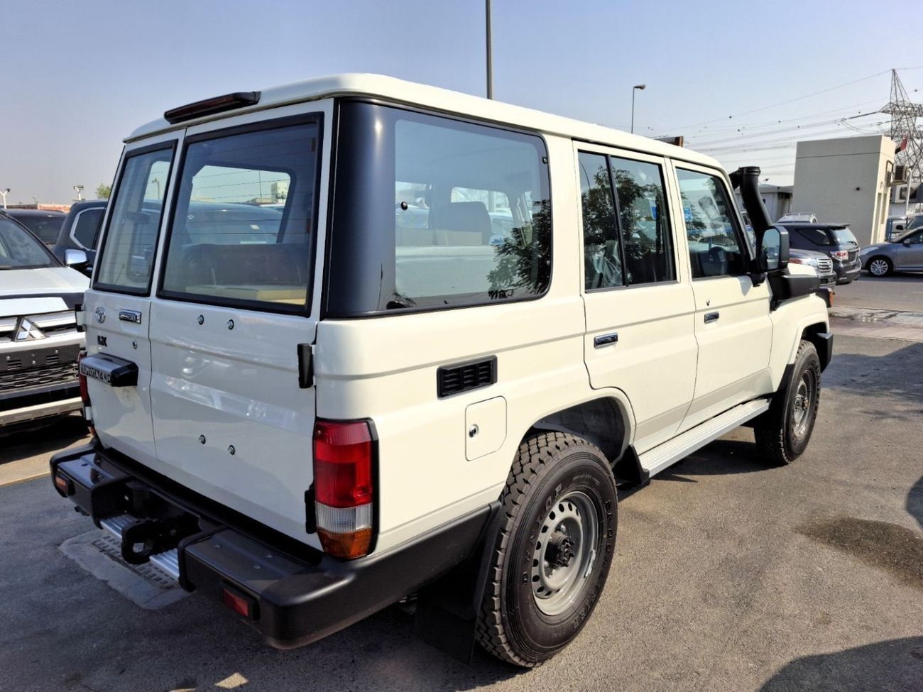 Toyota Land Cruiser 70 5 Door With Diff Lock 4.2L 2025 Diesel (Export Only)