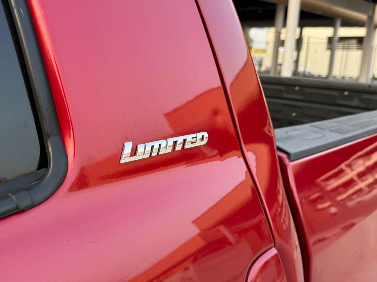 تويوتا تاندرا PETROL TUNDRA 5,7 LITER LEFT HAND DRIVE 2017 MODEL