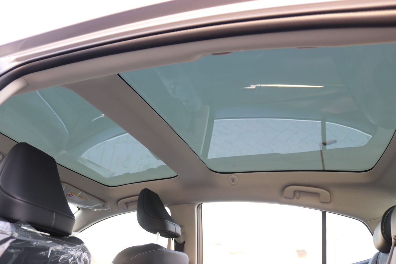 Toyota Camry 2.5 HG Hybrid,Alloy Wheels, Headup display, Electric Seat,Panoramic Roof,Model 2025, China Specs