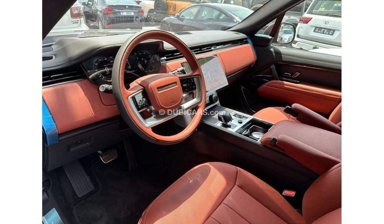 Land Rover Range Rover GCC Specs / With Warranty & Service