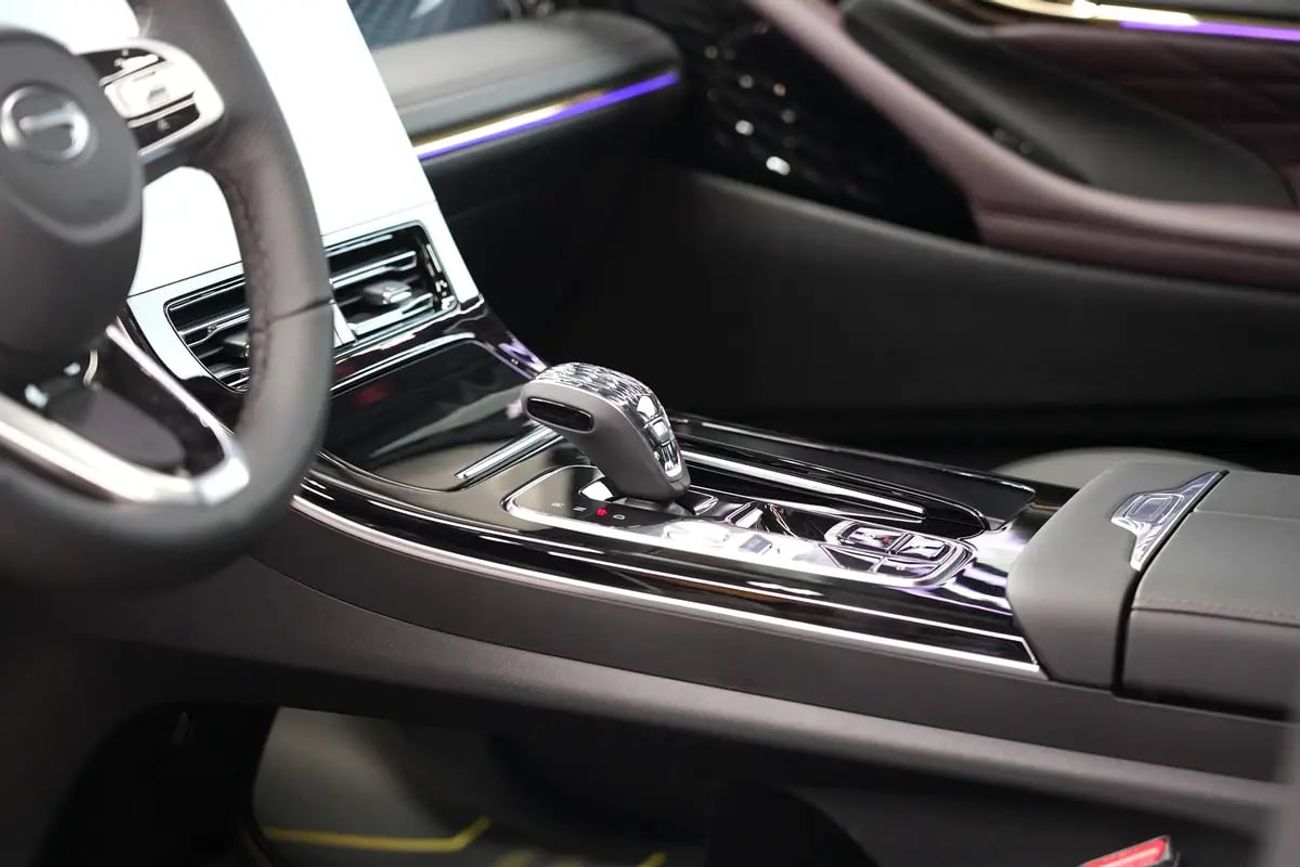 جي إي سي M8 2.0T GT GT | GCC 0km | 5 Years Agency Warranty