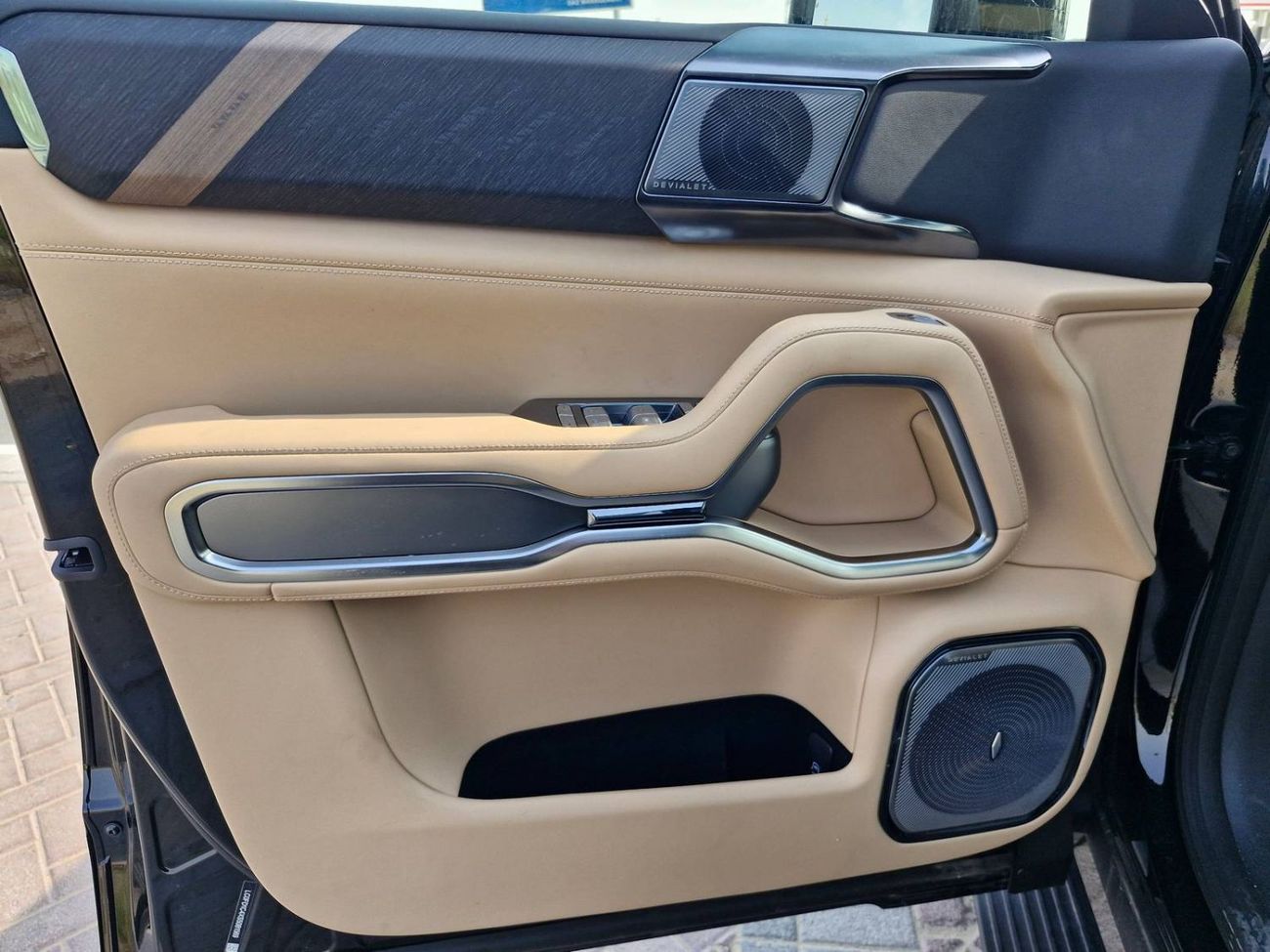 بي واي دي ليوبارد 8 Smart and Brave Flagship Edition (7 Seats)