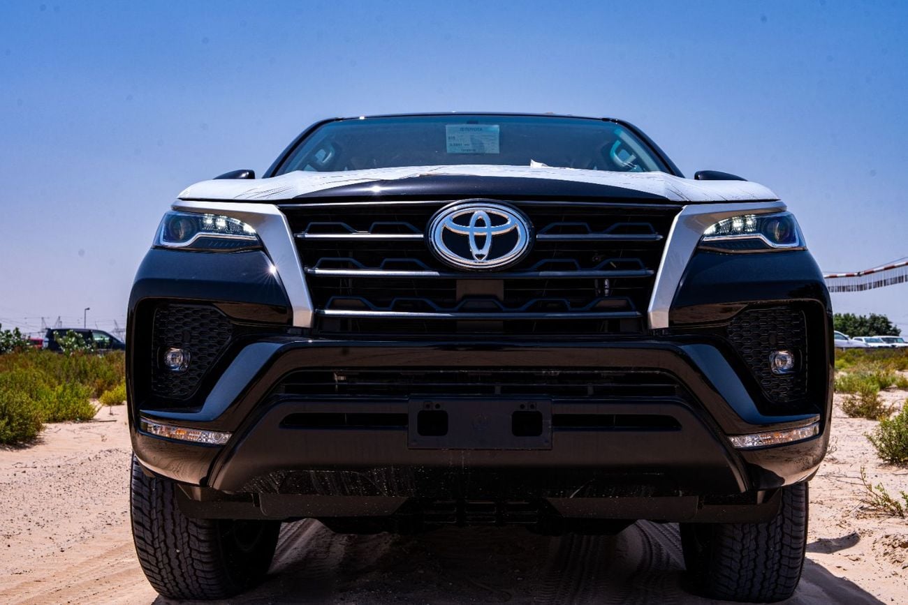 تويوتا فورتونر Toyota Fortuner 2026 2.7L 4×4 SUV  black