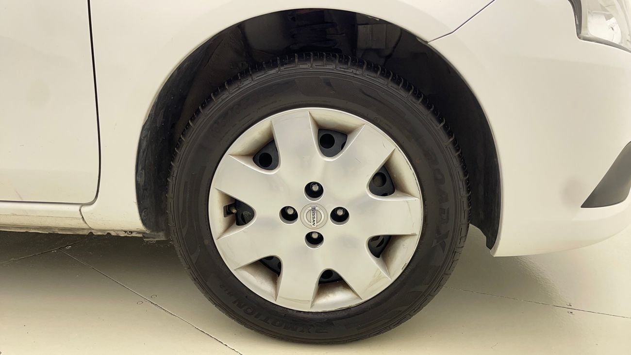 Nissan Sunny SV 1.5 | Zero Down Payment | Home Test Drive